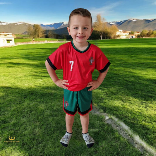 Dječji nogometni dres komplet Ronaldo - Portugal