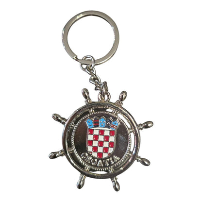 Metalni privjesak Croatia s hrvatskim grbom i otvaračem za boce