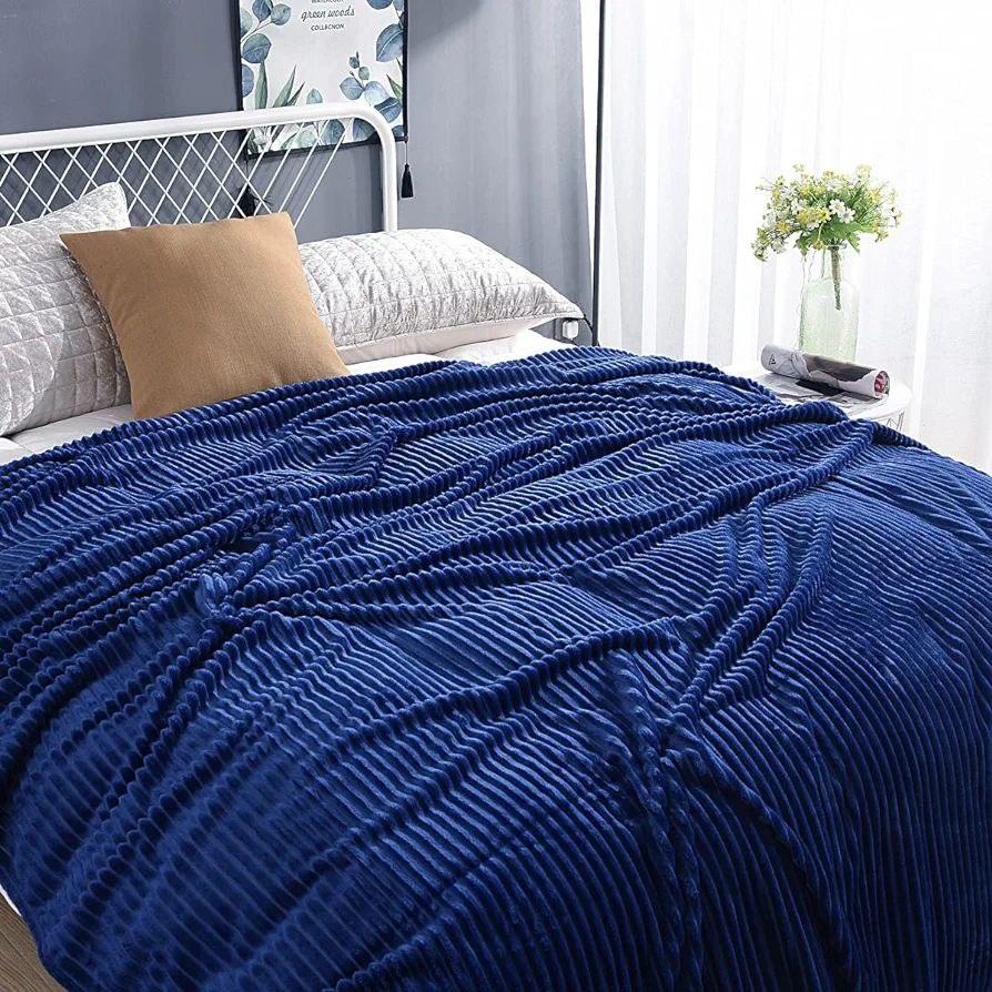 Rebrasta topla deka - 200x230cm i 150x200cm - Feniks-shop