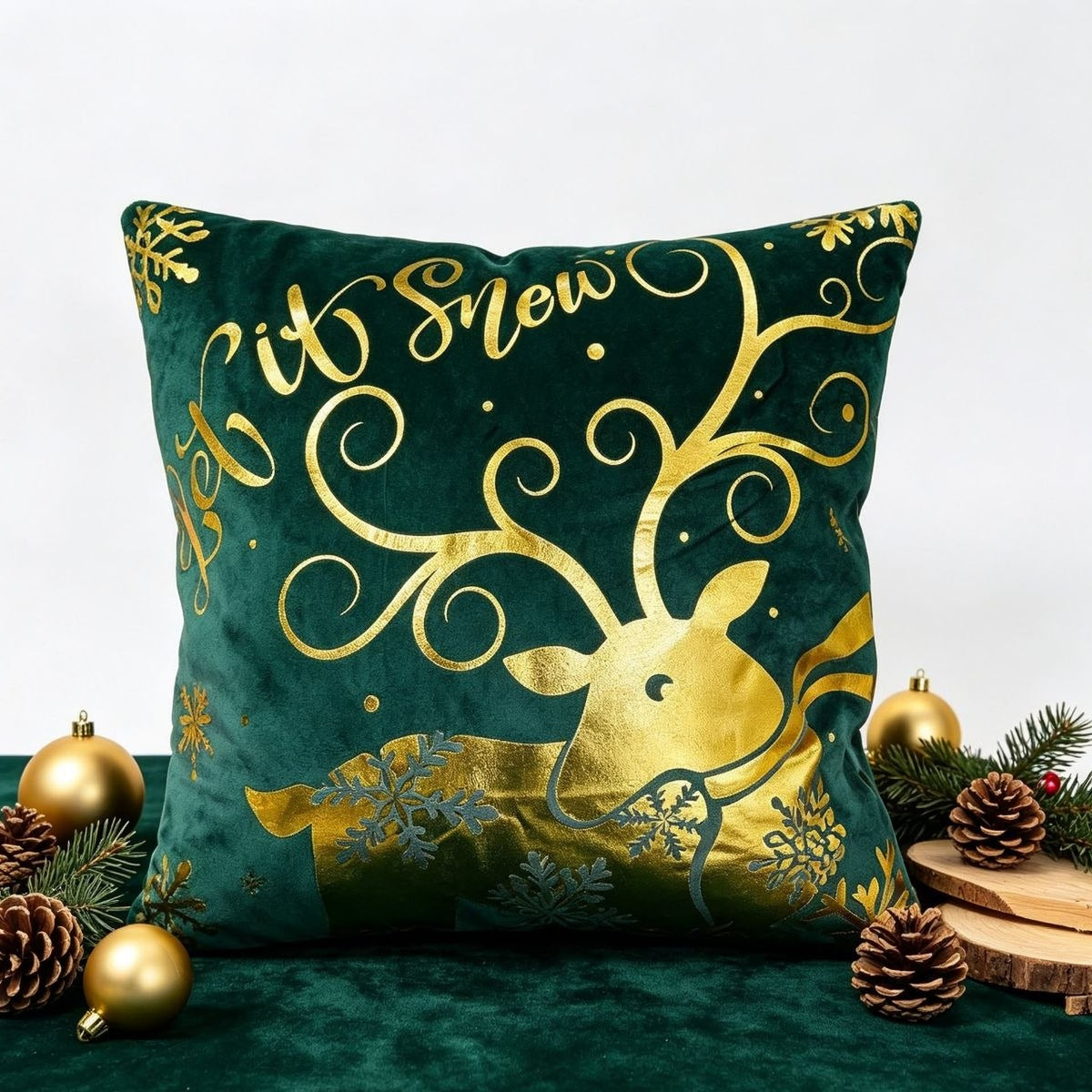 Božićna pliš jastučnica Let It Snow sob 45x45 cm